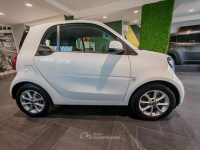 Smart ForTwo Fortwo electric drive Youngster Bianco usata Quarto