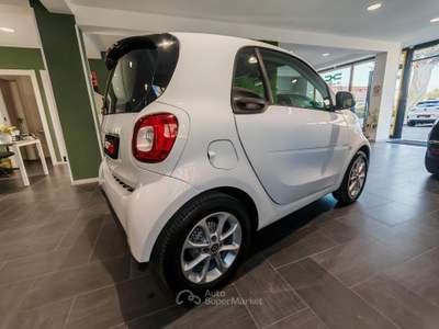 Smart ForTwo Fortwo electric drive Youngster Bianco usata Quarto