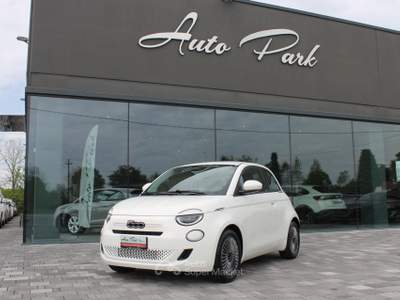 Fiat 500 Berlina Hybrid Torino Bianco usata Trebaseleghe