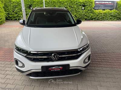 Volkswagen T-Roc T-Roc 2.0 TDI SCR Style Bianco usata Taranto