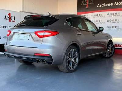 Maserati Levante V6 430 CV S AWD Gransport Grigio usata CASTEL VOLTURNO