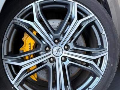 Maserati Levante V6 430 CV S AWD Gransport Grigio usata CASTEL VOLTURNO