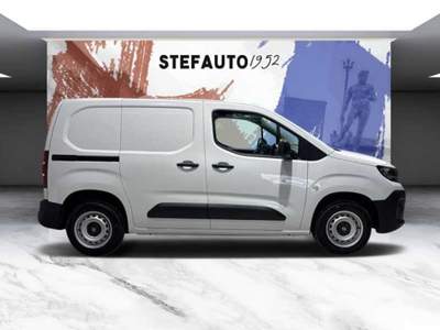 Opel Combo cargo L1H1 1.5d 100cv S&S mt6 Bianco usata Bologna