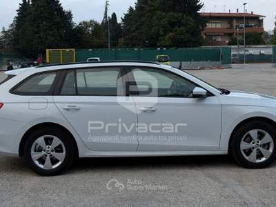 Skoda Octavia SKODA Octavia 2.0 TDI EVO SCR DSG Wagon Executive Bianco usata Macerata