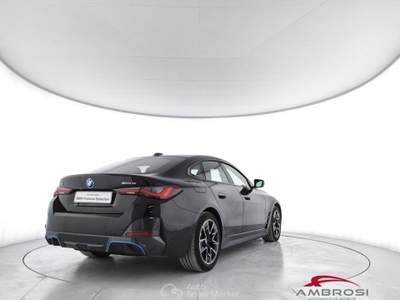 BMW i4 edrive40 Msport Nero usata Corciano