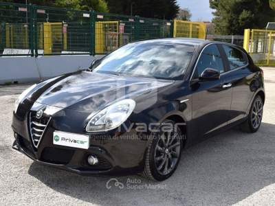Alfa Romeo Giulietta ALFA ROMEO Giulietta 1.6 JTDm-2 120 CV Distinctive Nero usata Macerata