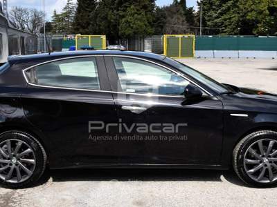 Alfa Romeo Giulietta ALFA ROMEO Giulietta 1.6 JTDm-2 120 CV Distinctive Nero usata Macerata