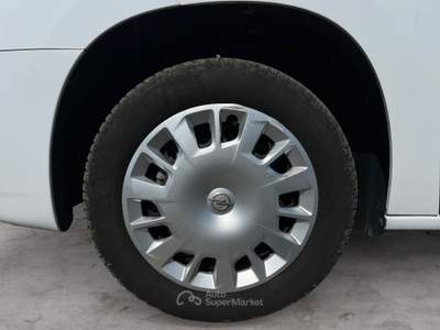 Opel Combo Life 1.5D 100 CV MT6 Edition Bianco usata FIUMICINO