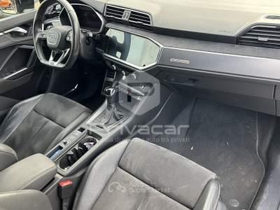 Audi RS Q3 AUDI RS Q3 SPB quattro S tronic Grigio usata Montesilvano