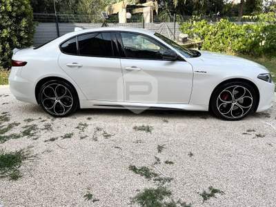Alfa Romeo Giulia ALFA ROMEO Giulia 2.2 Turbodiesel 210 CV AT8 AWD Q4 Veloce Ti Bianco usata Montesilvano