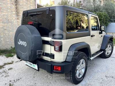Jeep Wrangler JEEP Wrangler 2.8 CRD DPF Cabrio usata Montesilvano