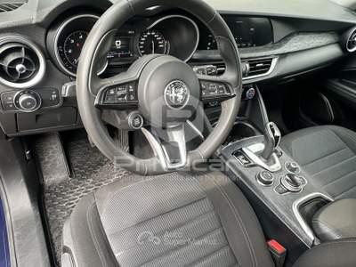 Alfa Romeo Stelvio ALFA ROMEO Stelvio 2.2 Turbodiesel 190 CV AT8 RWD Business Blu/Azzurro usata Abano Terme