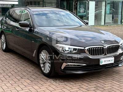 BMW Serie 5 520d BMW 520d xDrive Touring Luxury Nero usata Manerba del Garda