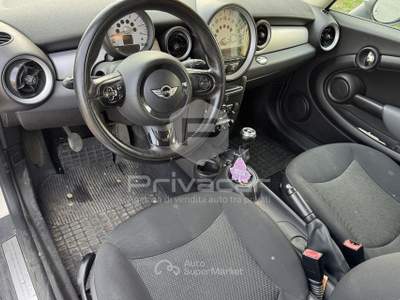 MINI One MINI Mini 1.6 16V One (55kW) Giallo usata Cuneo