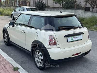 MINI One MINI Mini 1.6 16V One (55kW) Giallo usata Cuneo
