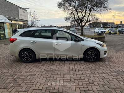 Kia Cee'd KIA cee'd 1.6 CRDi 110 CV SW Active Bianco usata Manerba del Garda