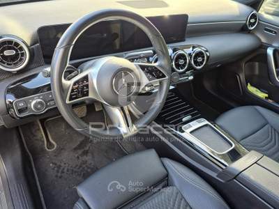 Mercedes-Benz Classe A MERCEDES A 180 d Automatic Progressive Advanced Plus Grigio usata CATANZARO