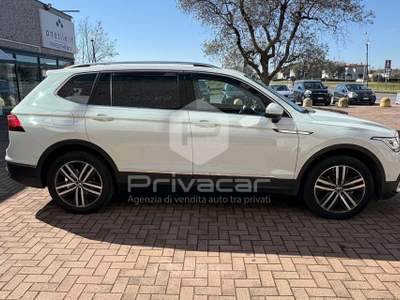 Volkswagen Tiguan Allspace VOLKSWAGEN Tiguan Allspace 2.0 TDI SCR DSG Elegance Bianco usata Manerba del Garda