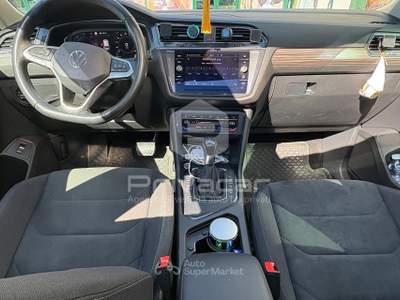 Volkswagen Tiguan Allspace VOLKSWAGEN Tiguan Allspace 2.0 TDI SCR DSG Elegance Bianco usata Manerba del Garda