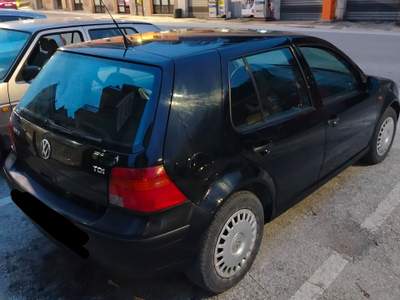 Volkswagen Golf Golf 4 1.9 TDI 90cv usata sassoferrato