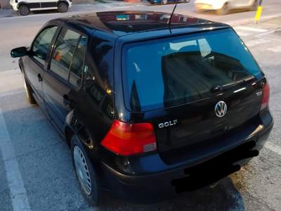 Volkswagen Golf Golf 4 1.9 TDI 90cv usata sassoferrato