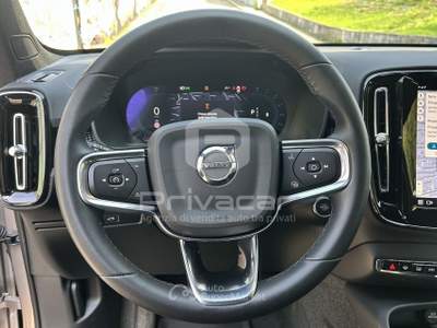 Volvo XC40 VOLVO XC40 B3 automatico Core Giallo usata Torino