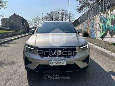 Volvo XC40 VOLVO XC40 B3 automatico Core Giallo usata Torino
