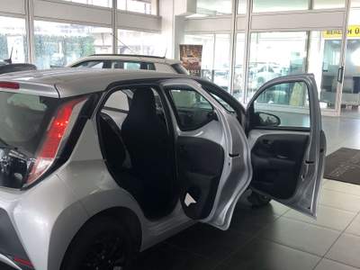 Toyota Aygo Aygo 5p 1.0 x-wave tss Grigio usata Bolzano
