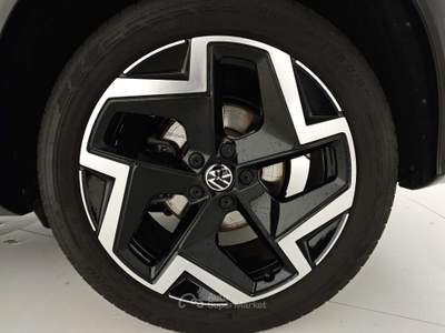 Volkswagen Tiguan Tiguan 2.0 tdi R-Line 150cv dsg Argento usata Rondissone