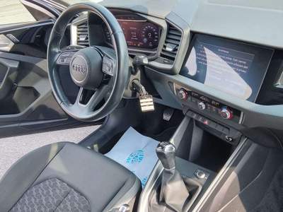 Audi A1 A1  Sportback  30 1.0 tfsi S Line Edition 116cv neopatentati Nero usata Dello