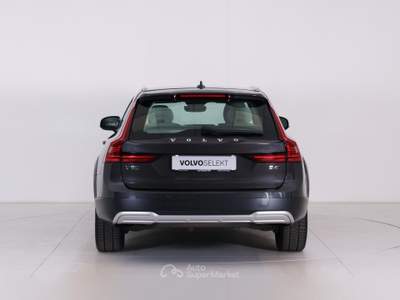 Volvo V90 Cross Country B4 (d) 197CV AWD AUT BUSINESS PRO LINE Grigio usata Bassano del Grappa
