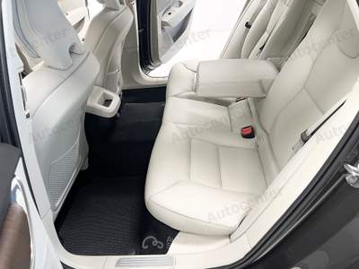 Volvo V90 Cross Country B4 (d) 197CV AWD AUT BUSINESS PRO LINE Grigio usata Bassano del Grappa