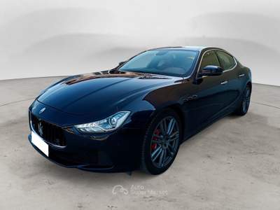 Maserati Ghibli 3.0 V6 DS 275cv GranLusso auto FINO A 24 MESI DI GARANZIA  Nero usata Salerno