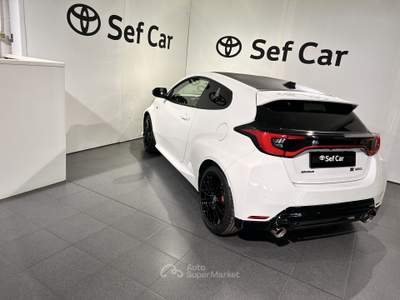 Toyota Yaris GR Yaris 1.6 Circuit dat-8 Bianco usata Milano