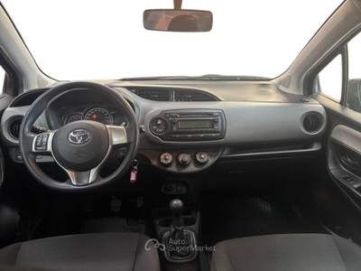 Toyota Yaris III 2015 3p 1.0 Active Grigio usata Torino