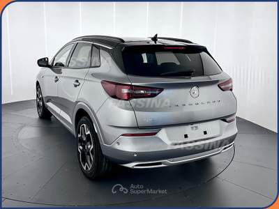 Opel Grandland Grandland 1.2 Ultimate s&s 130cv at8 Grigio usata Milano