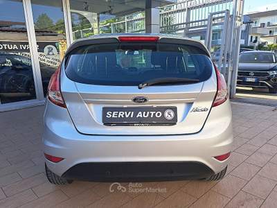 Ford Fiesta Fiesta 5p 1.4 Plus Gpl 95cv Argento usata Casoria