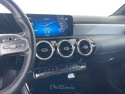 Mercedes-Benz CLA 200 d Automatic Premium Nero usata Bastia Umbra