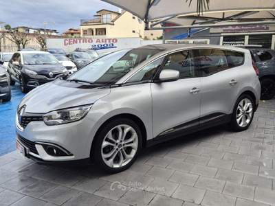 Renault Grand Scénic Blue dCi 120 CV Initiale Paris usata Villaricca