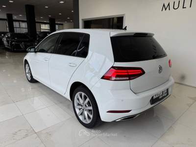 Volkswagen Golf  1.6 TDI 115CV 5p. Business BMT Bianco usata Ripalimosani