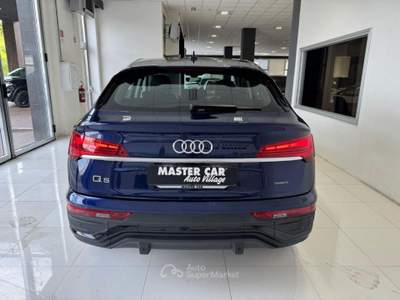 Audi Q5 Q5 SPB 40 TDI quattro S tronic Blu/Azzurro usata Ripalimosani