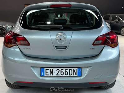 Opel Astra Tagliandi Certificati Diesel Manuale Neopatentati usata Sedriano