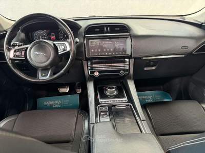 Jaguar F-Pace 250cv usata Sedriano