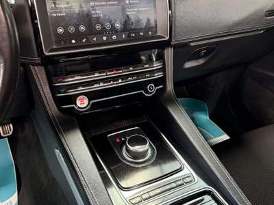 Jaguar F-Pace 250cv usata Sedriano