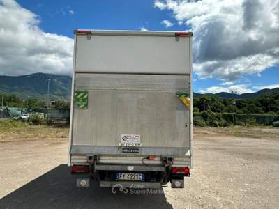 Iveco Daily 35 c14 v lh2 3520 e6d-temp furgonato in alluminio e sponda idraulica Bianco usata Fisciano