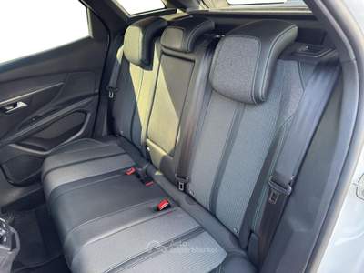 Peugeot 3008 bluehdi 130 s&s eat8 - allure pack Bianco usata Fisciano