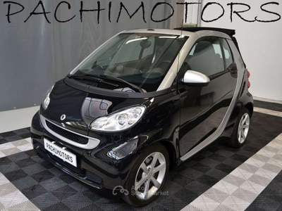 Smart ForTwo 1000 52 kW MHD cabrio passion " KM 28.900 " Nero usata Monza