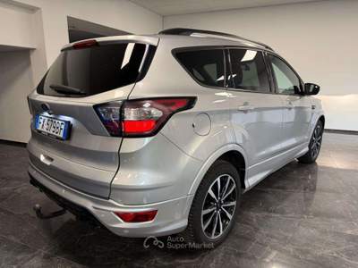 Ford Kuga 2.0 TDCI 150 CV S&S 4WD Powershift ST-Line-GANCIO Grigio usata Villa Carcina