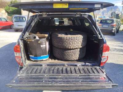 Nissan Navara Navara 2.3 dci d.cab N-Connecta 4wd 190cv E6 Blu/Azzurro usata Mezzocorona