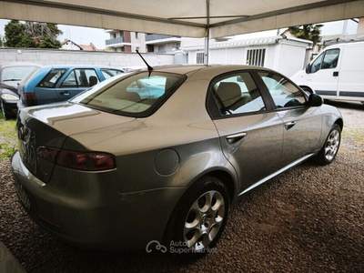 Alfa Romeo 159 16V Argento usata Corbetta